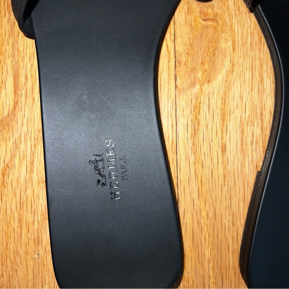 HERMES ALOHA SANDALS SLIDES - Picture 14 of 14